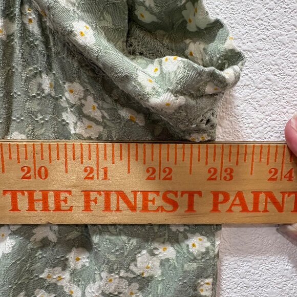 Buffalo David Bitton Womens XL Green Floral Lace-Up Top Ruffled Neckline - Picture 4 of 5